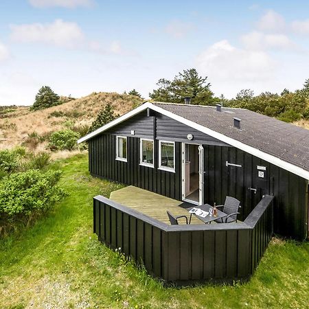 3 Bedroom Awesome Home In Hvide Sande Esterno foto